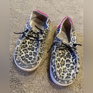 Hey Dude Wendy Cheetah Size Youth Size 1-2.